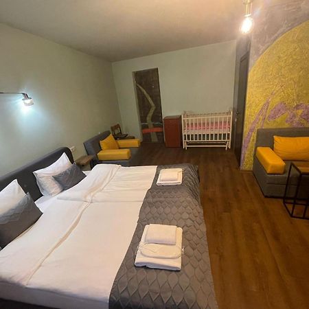 Boutique Kosher Hotel Tourfa Tbiliszi Kültér fotó