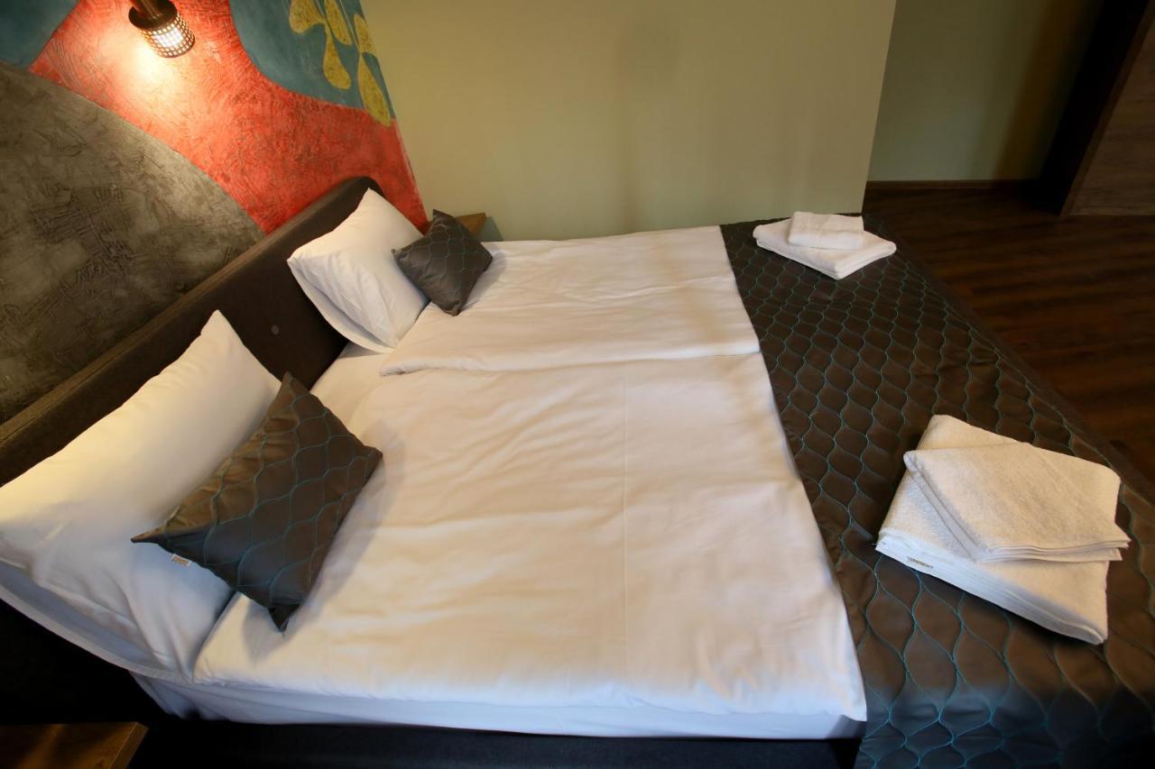 Boutique Kosher Hotel Tourfa Tbiliszi Kültér fotó